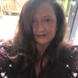 Meet your Posher, Dolly